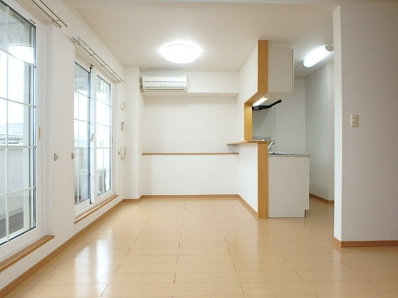 居室・リビング　図面と現状に相違がある場合には現状を優先