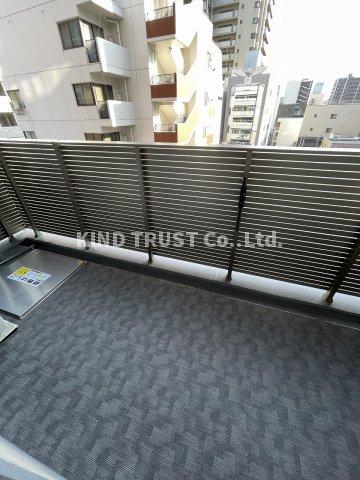 バルコニー　陽当たり良好なバルコニーです