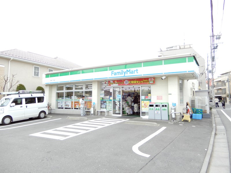 コンビニ　ファミリーマート松原六丁目店（コンビニ）まで274m