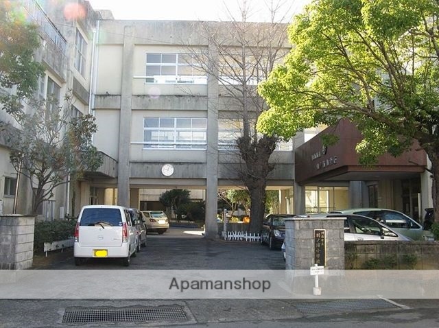 小学校　羽ノ浦小学校（小学校）まで1000m