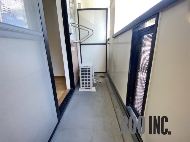 バルコニー　写真は反転のお部屋です