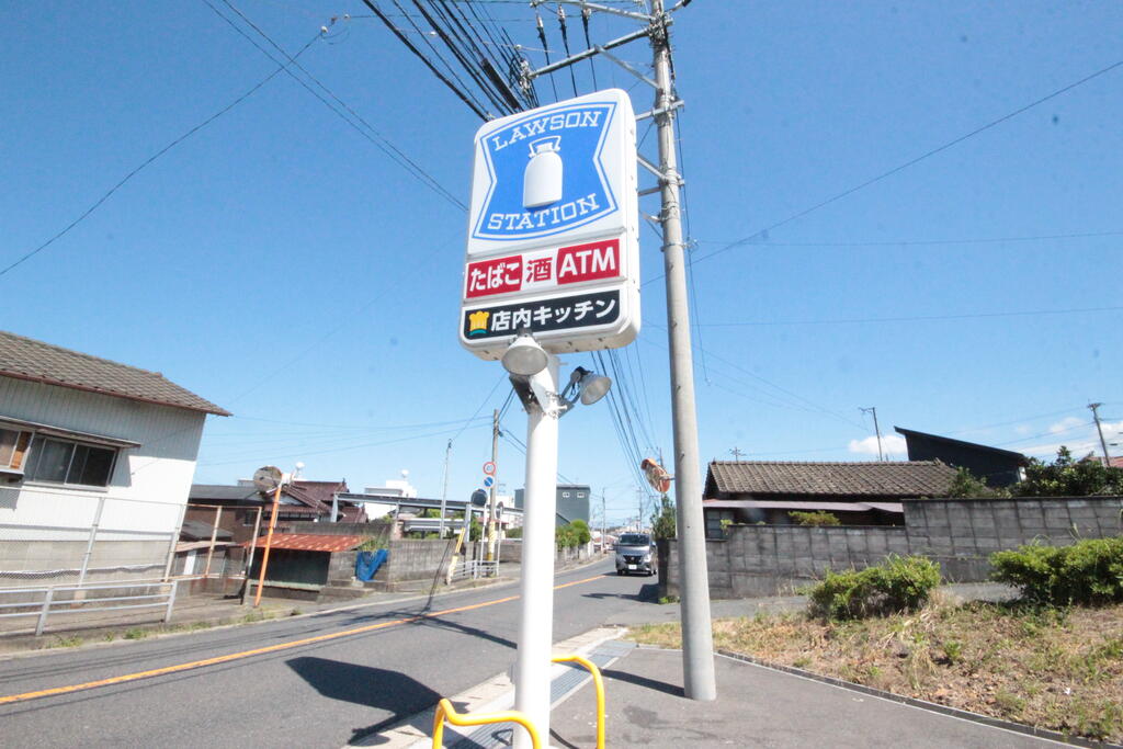 コンビニ　ローソン小倉若園三丁目店（コンビニ）まで53m