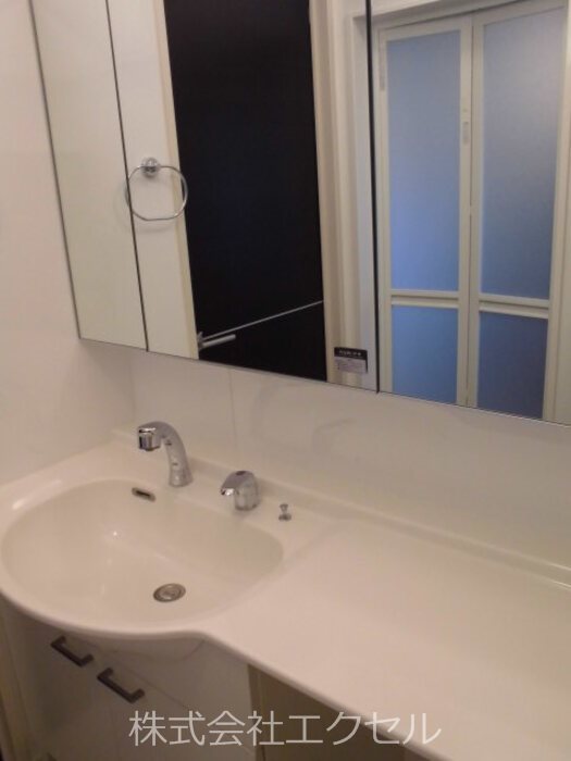 洗面設備　同建物別室の写真です。