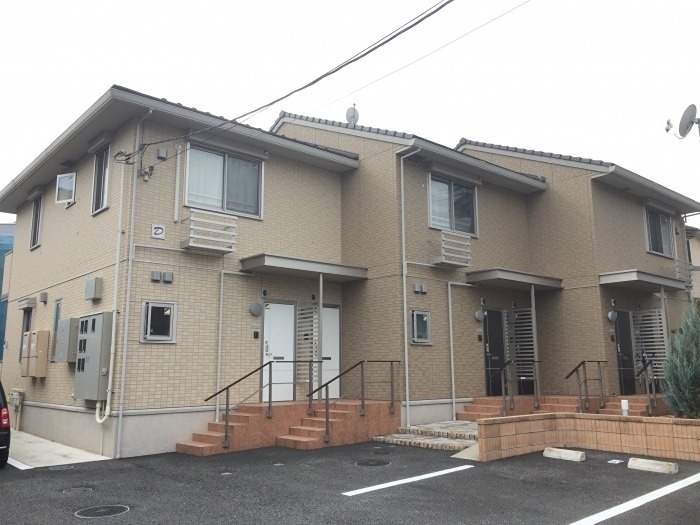 建物外観　京王堀之内駅　徒歩14分です。