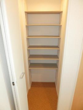 クリント　収納　玄関収納