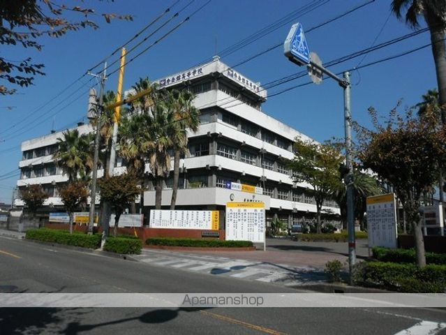 高校・高専　秀岳館高校（高校・高専）まで333m