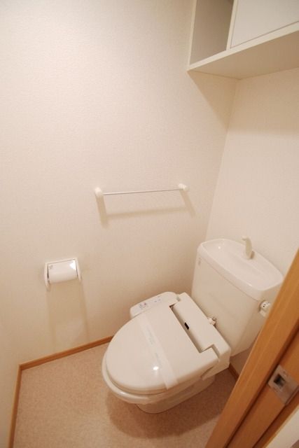 トイレ　★見学希望等はタウンハウジング中央林間店までお気軽に♪★