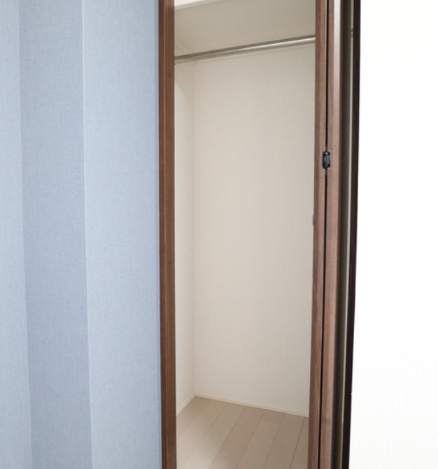 収納　★ハンガーラック付き収納★