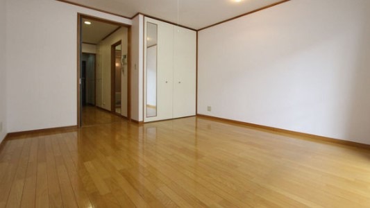 加藤ビルの居間写真
