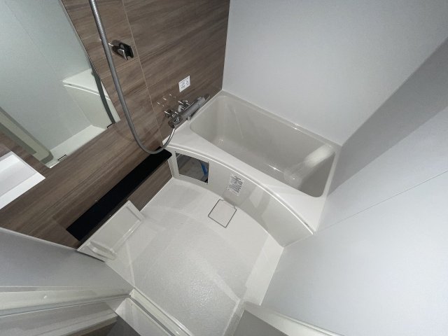 バス・シャワールーム　ゆったり過ごせるお風呂です