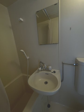 洗面設備　使いやすい洗面所です