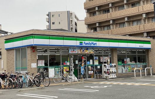コンビニ　ファミリーマート 東住吉杭全店（コンビニ）まで548m