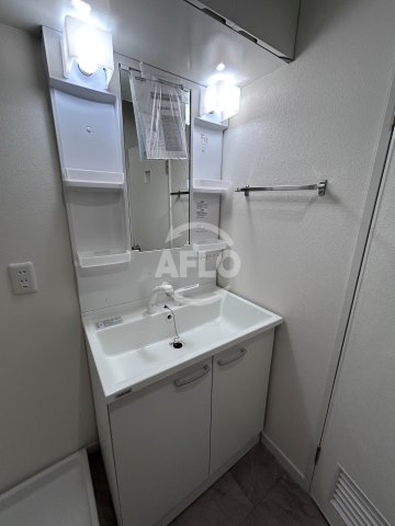 洗面設備　帝塚山セントポリア　独立洗面台