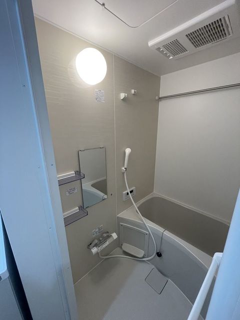 バス・シャワールーム　※同施工会社物件（イメージ）