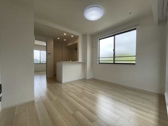 居室・リビング　※別部屋の写真です