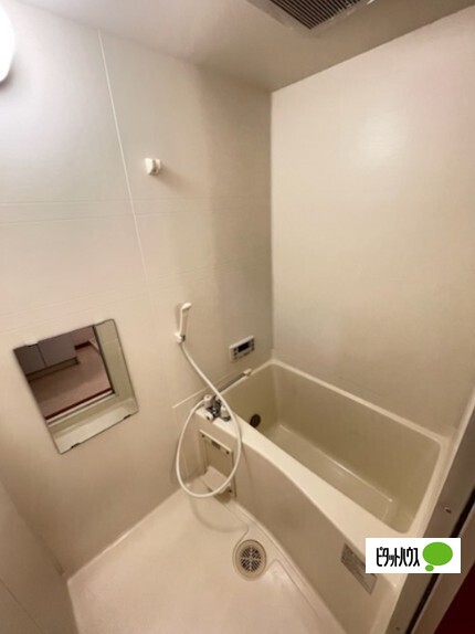 バス・シャワールーム　１０２バス
