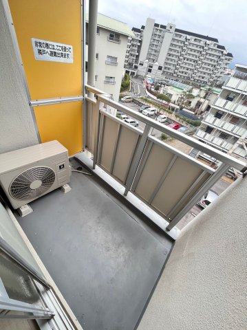 バルコニー　別号室の画像です。ご参考下さい