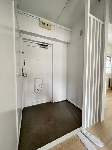 玄関　別号室の画像です。ご参考下さい