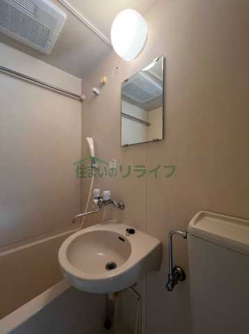 洗面設備　※参考写真です。別部屋になります。※