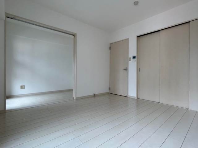 居室・リビング　別号室イメージ