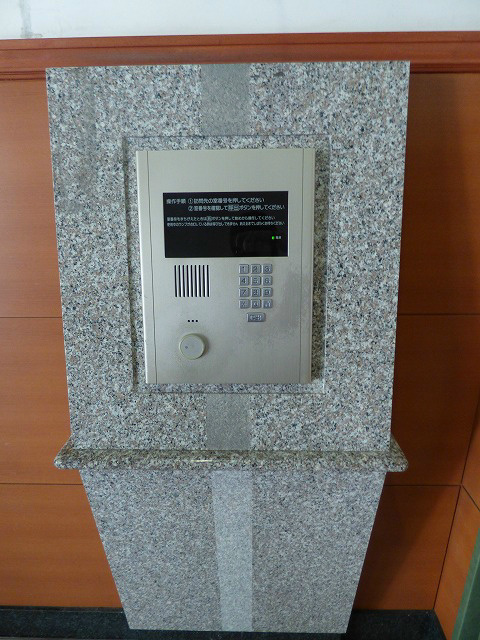 セキュリティ　安心のオートロック付き