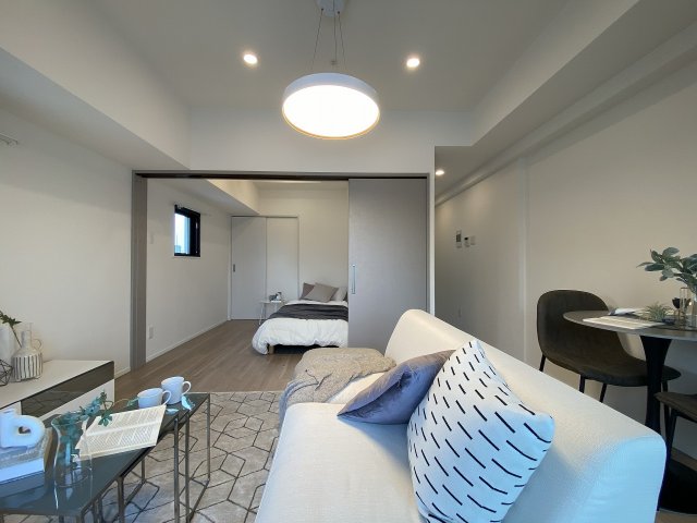 居室・リビング　モデルルームの為家具、雑貨は撤去されます。