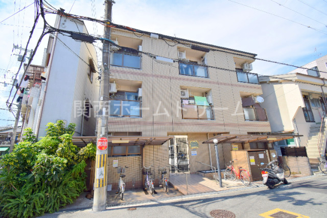 建物外観　外観写真（昼）