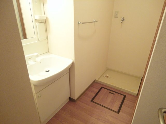 洗面設備　洗髪洗面化粧台