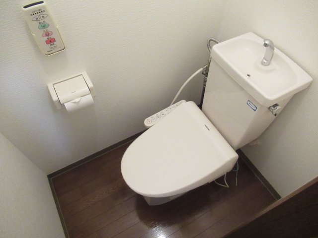 トイレ　サンプル写真になります。