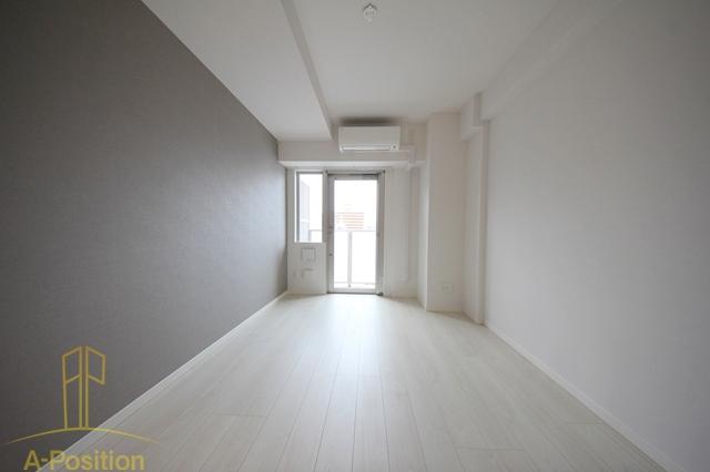 居室・リビング　Comenz梅田（コメンズウメダ）