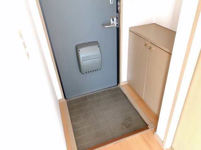 玄関　シューズボックスが付いています！