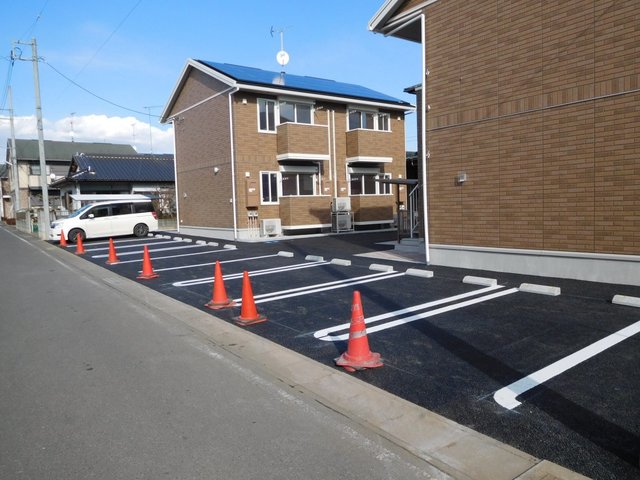 駐車場　敷地内駐車スペース