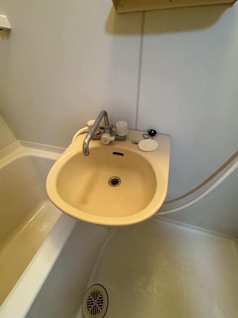 洗面設備　洗面台付！
