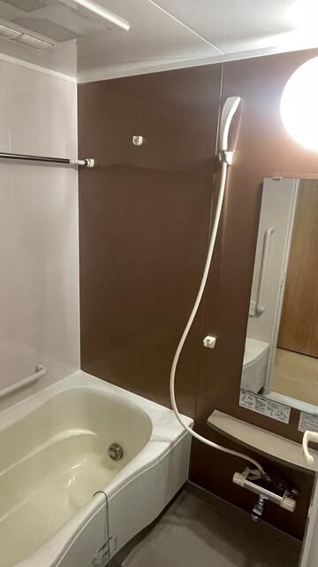 バス・シャワールーム　参考写真