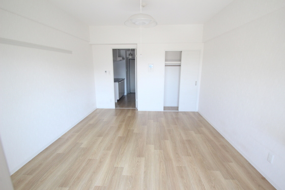 居室・リビング　※別部屋の写真です