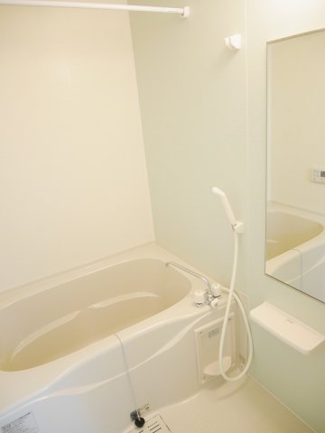 バス・シャワールーム　日々の疲れを癒すお風呂付です