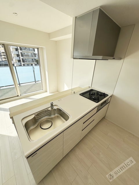 キッチン　３口システムキッチン・お料理もグレードアップ♪♪