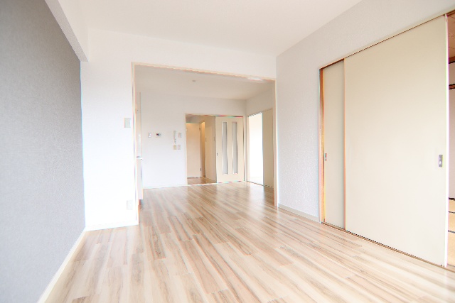 居室・リビング　別室の参考写真です。※現況優先