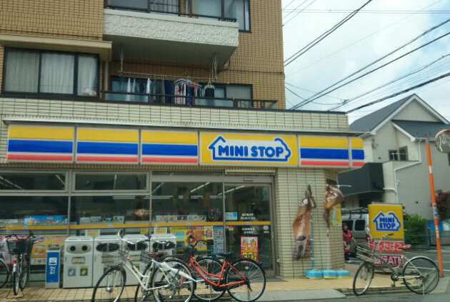 コンビニ　ミニストップ芝久保2丁目店（コンビニ）まで432m