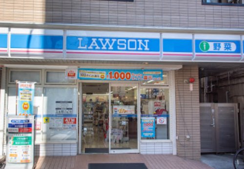 コンビニ　ローソン 幡ヶ谷二丁目店（コンビニ）まで781m