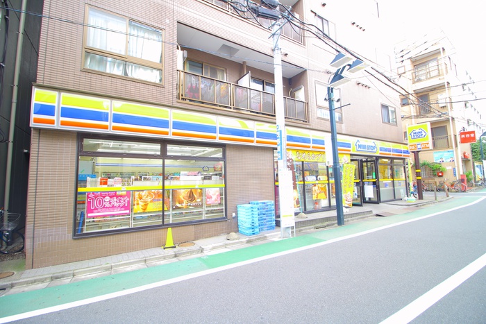 コンビニ　ミニストップ 中板橋駅前店（コンビニ）まで530m
