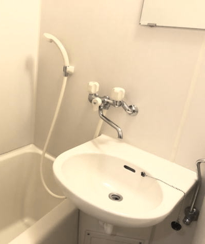 洗面設備　同仕様