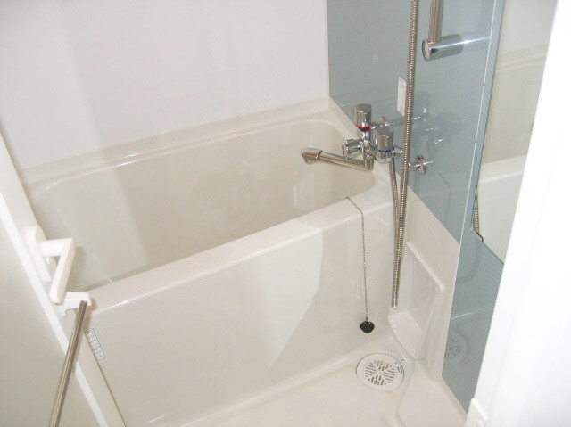 バス・シャワールーム　★浴室乾燥機付き★