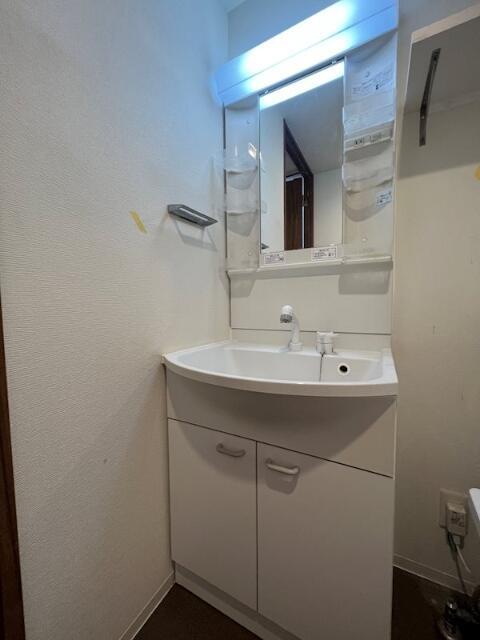 洗面設備　洗面台です