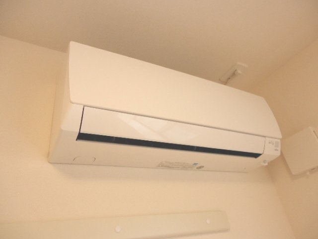 その他設備　エアコン（２台付）