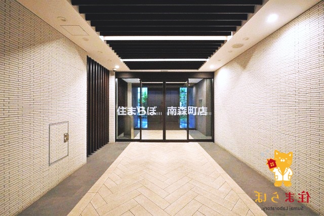 エントランス　共用部の印象も大切に