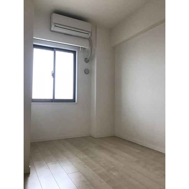 その他　洋室５．８帖