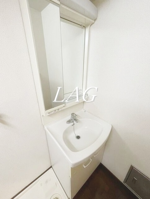 洗面設備　洗面台です。