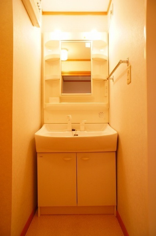 洗面設備　図面と現状に相違がある場合には現状を優先