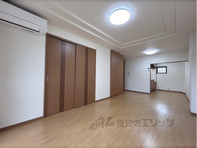 居室・リビング　リビング